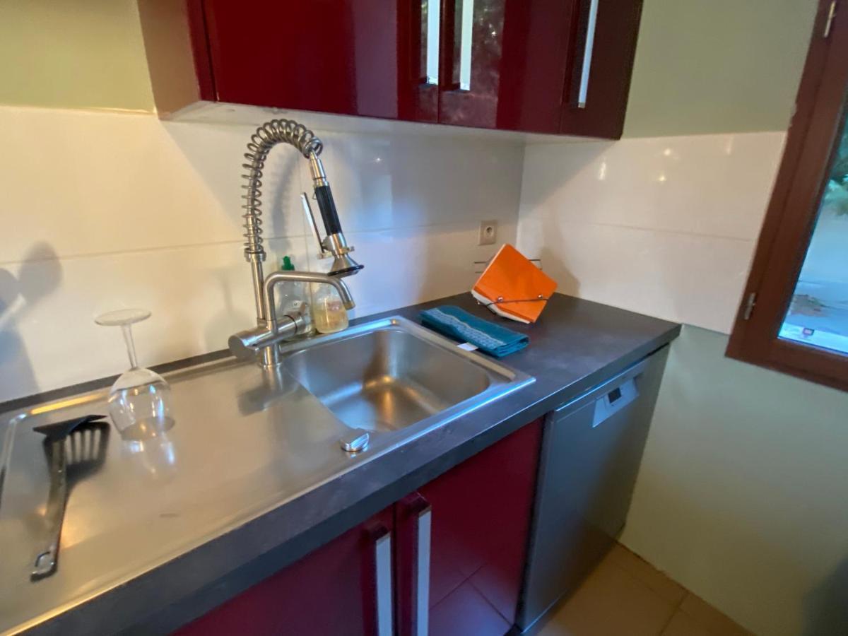 Maison Familiale 3 Chambres, Parking Gratuit อาวีญง ภายนอก รูปภาพ